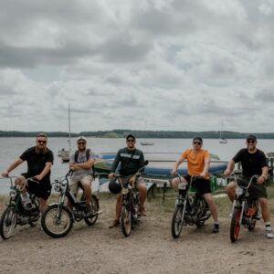 Oplev Orø på veteranknallert med Puchtours