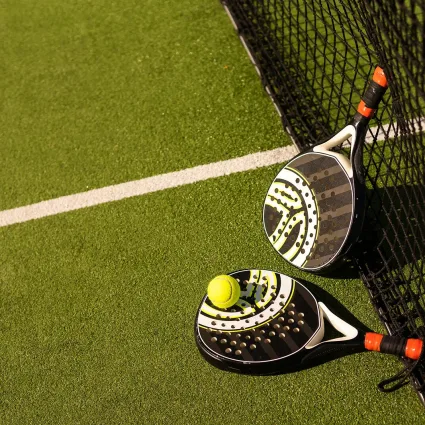 Padel Deluxe - Action - GO DREAM