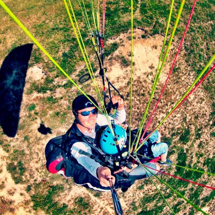 Paragliding - Action - GO DREAM